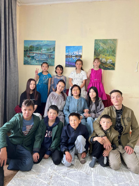 «Айыл Банк» ААКсы «Ирада» үй-бүлөлүк балдар үйүнө колдоо көрсөттү